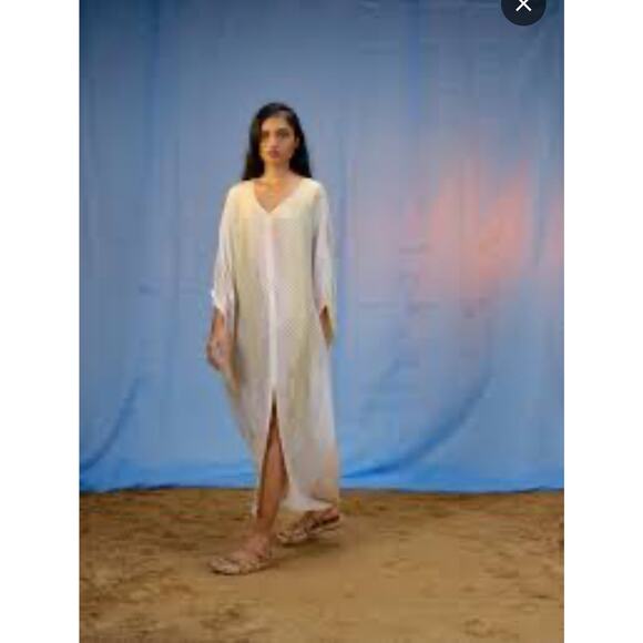 AISH Usha Kaftan - OS (Blue/White) - Picture 1 of 14
